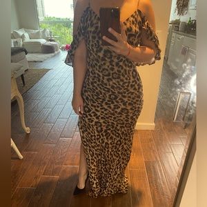 Reformation long maxi leopard dress with slit size 0